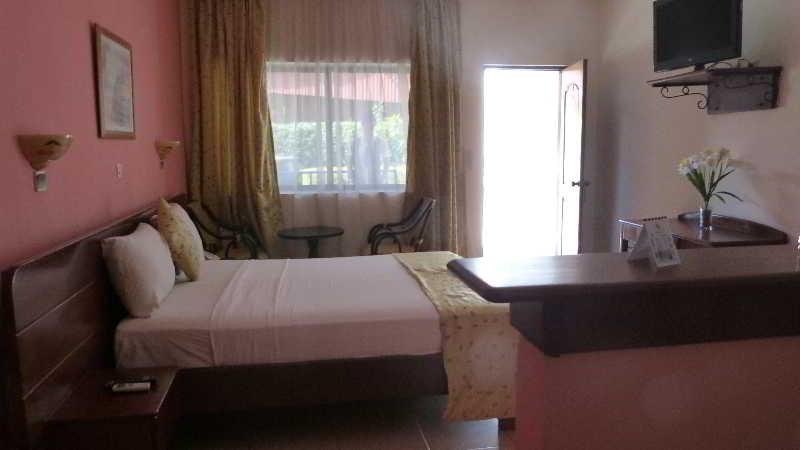 Riviera Taouyah Hotel Conakry Esterno foto