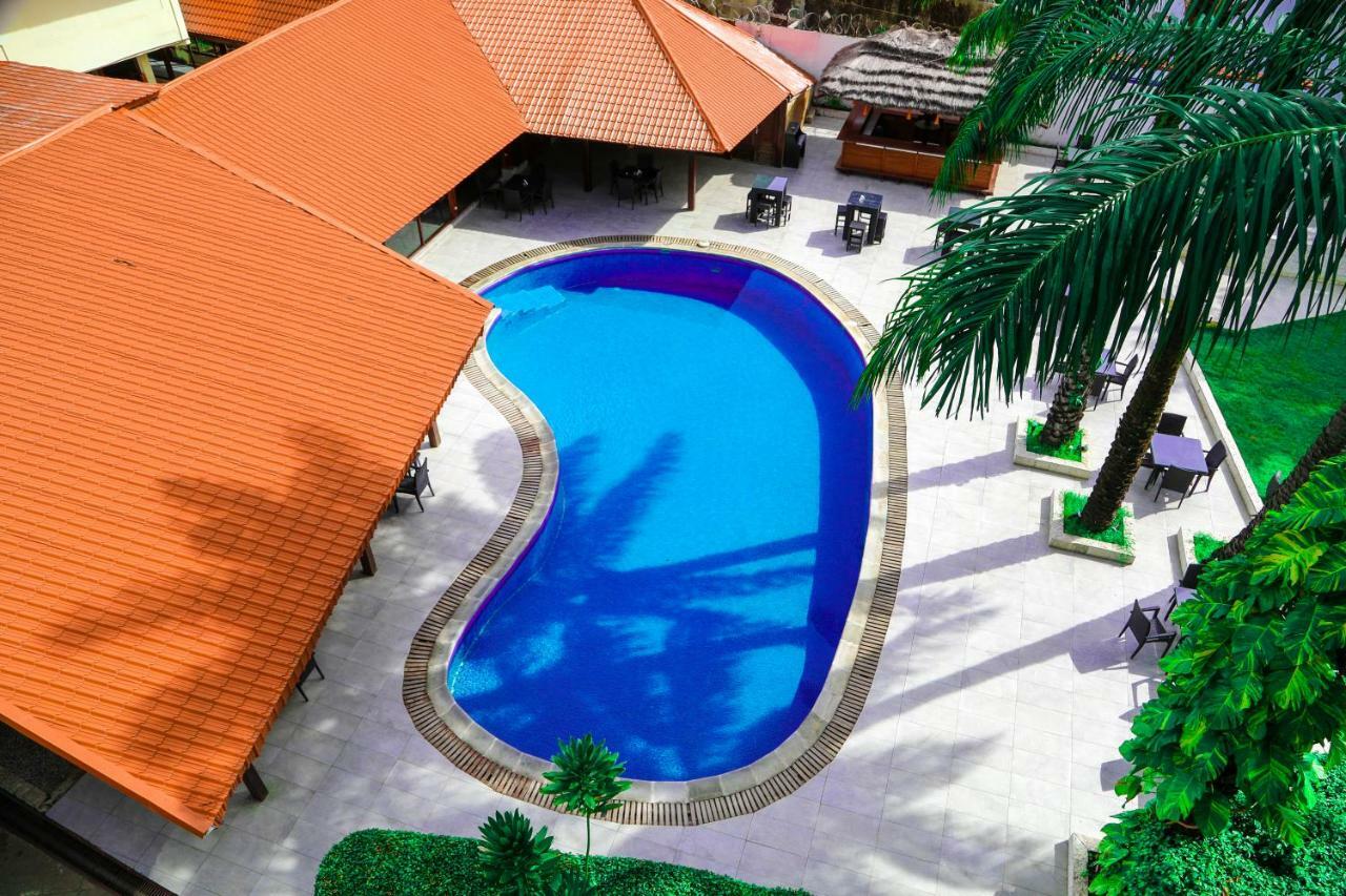 Riviera Taouyah Hotel Conakry Esterno foto